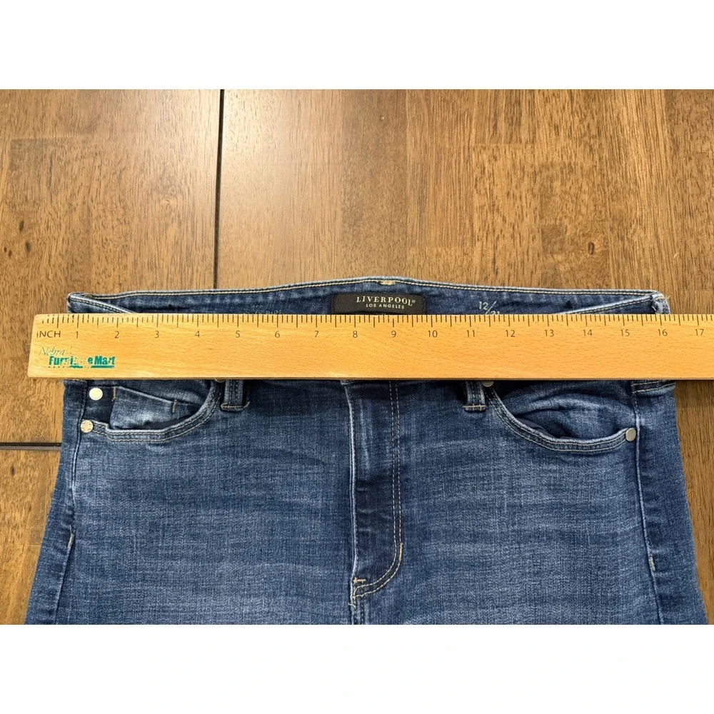 Liverpool Los Angeles Womens High Rise Straight Leg Jeans Blue Medium Wash 12/31